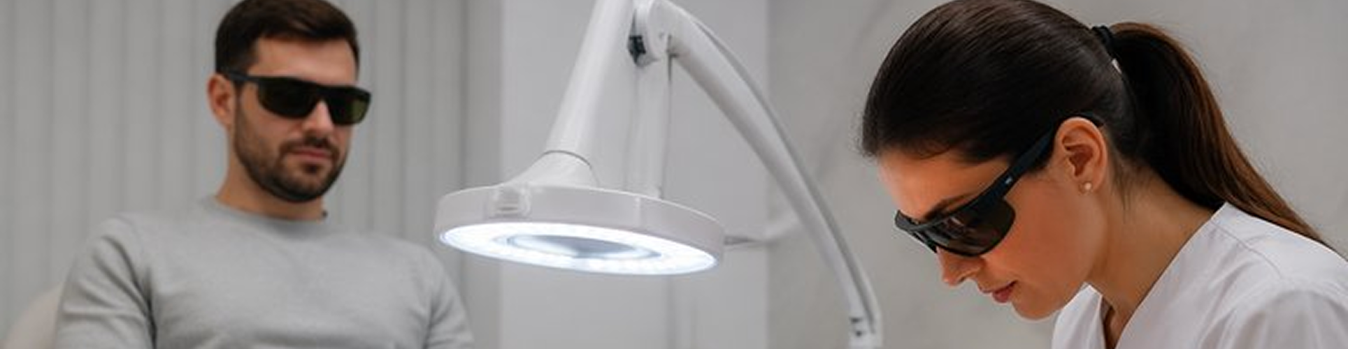 Лазерное лечение грибка ногтей в Essence Clinic